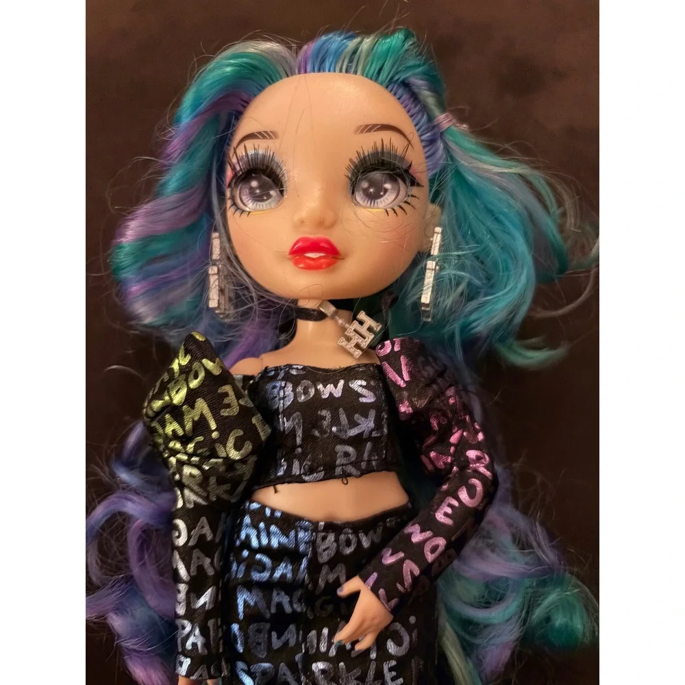 Rainbow‎ High Holly De'Vious Fashion Doll Blue Purple Hair Metallic Outfit RH1